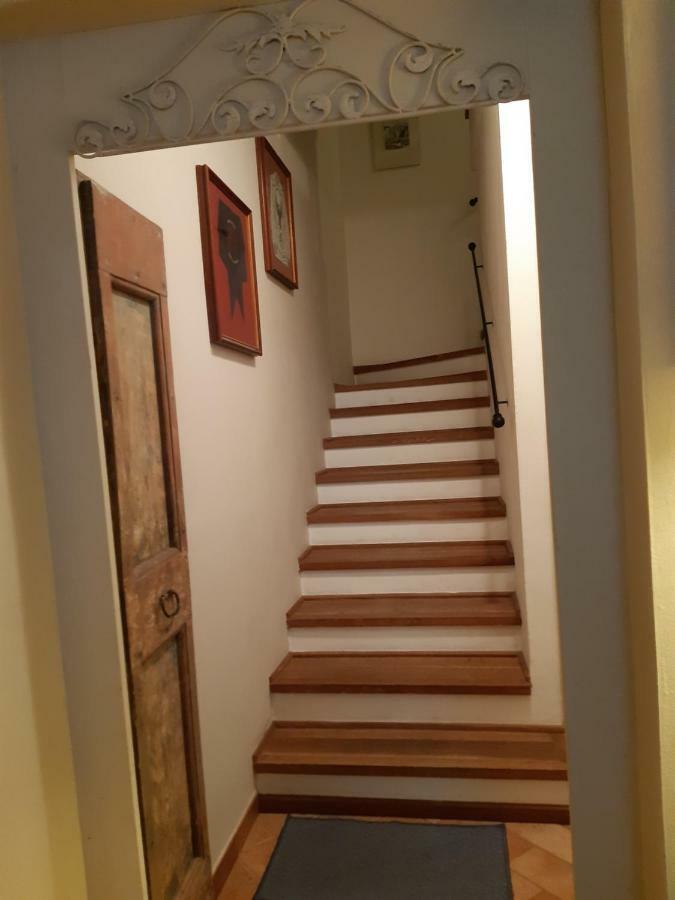 B&B La Casa Di Alice Foligno Kültér fotó