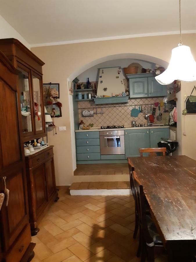 B&B La Casa Di Alice Foligno Kültér fotó